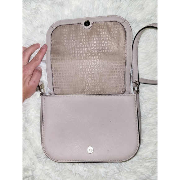 Kate Spade Crossbody - Picture 5 of 9